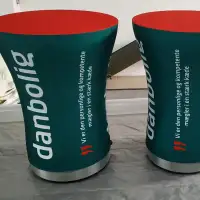 cafe table with Danbolig logo